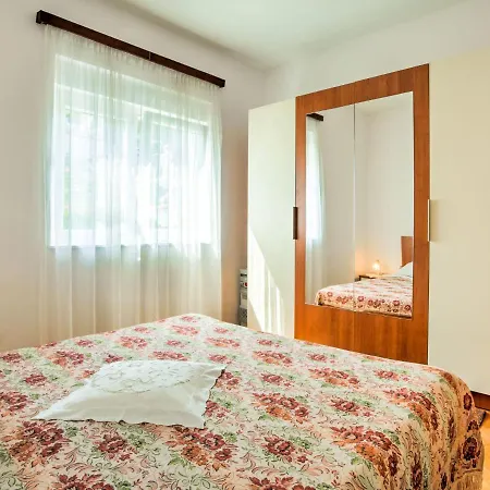 Appartement Josip By Interhome *